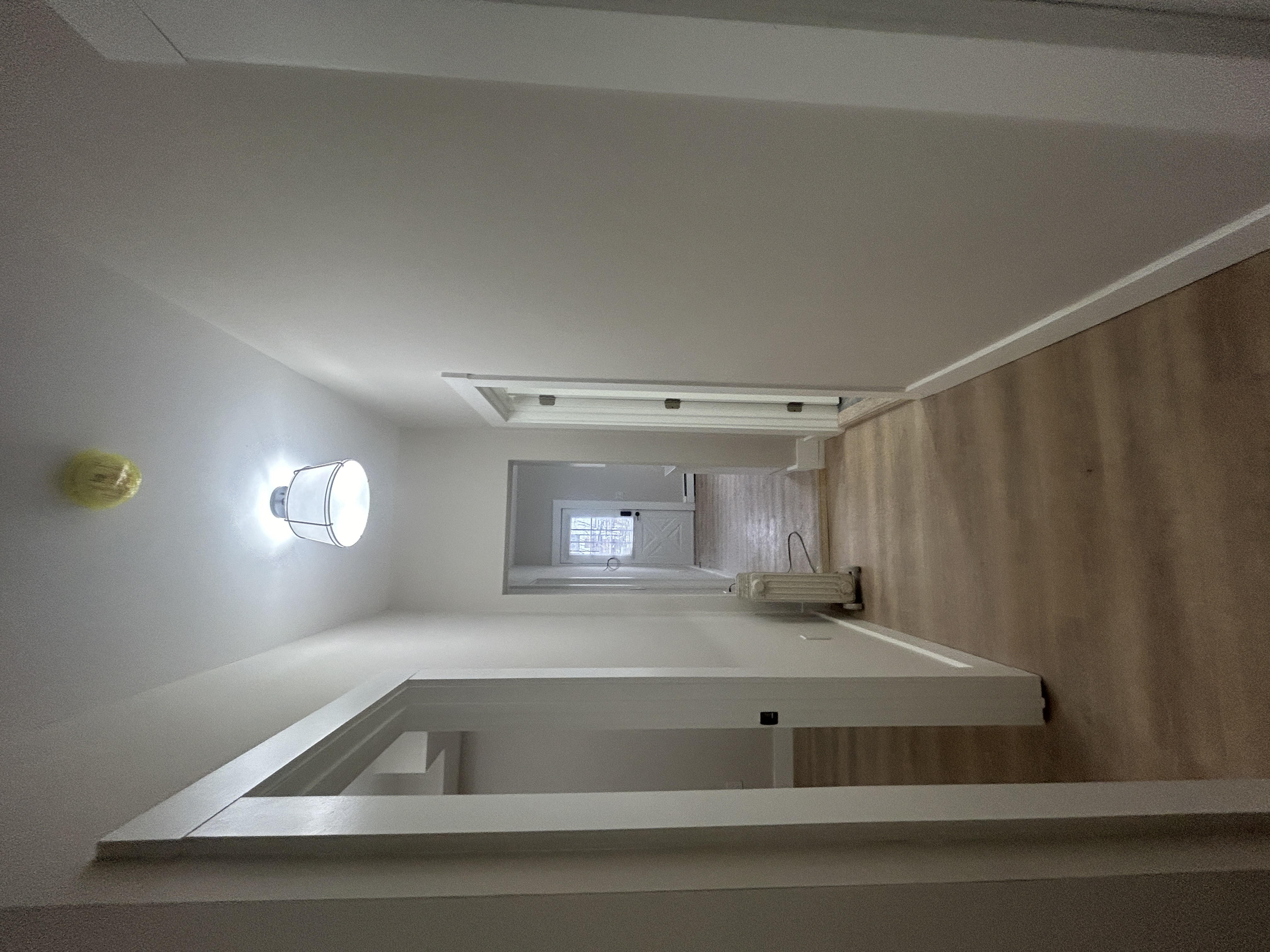 3 bed, 1 bath apartment for rent at 17 M St Unit 1, South Boston — photo 10 of 14