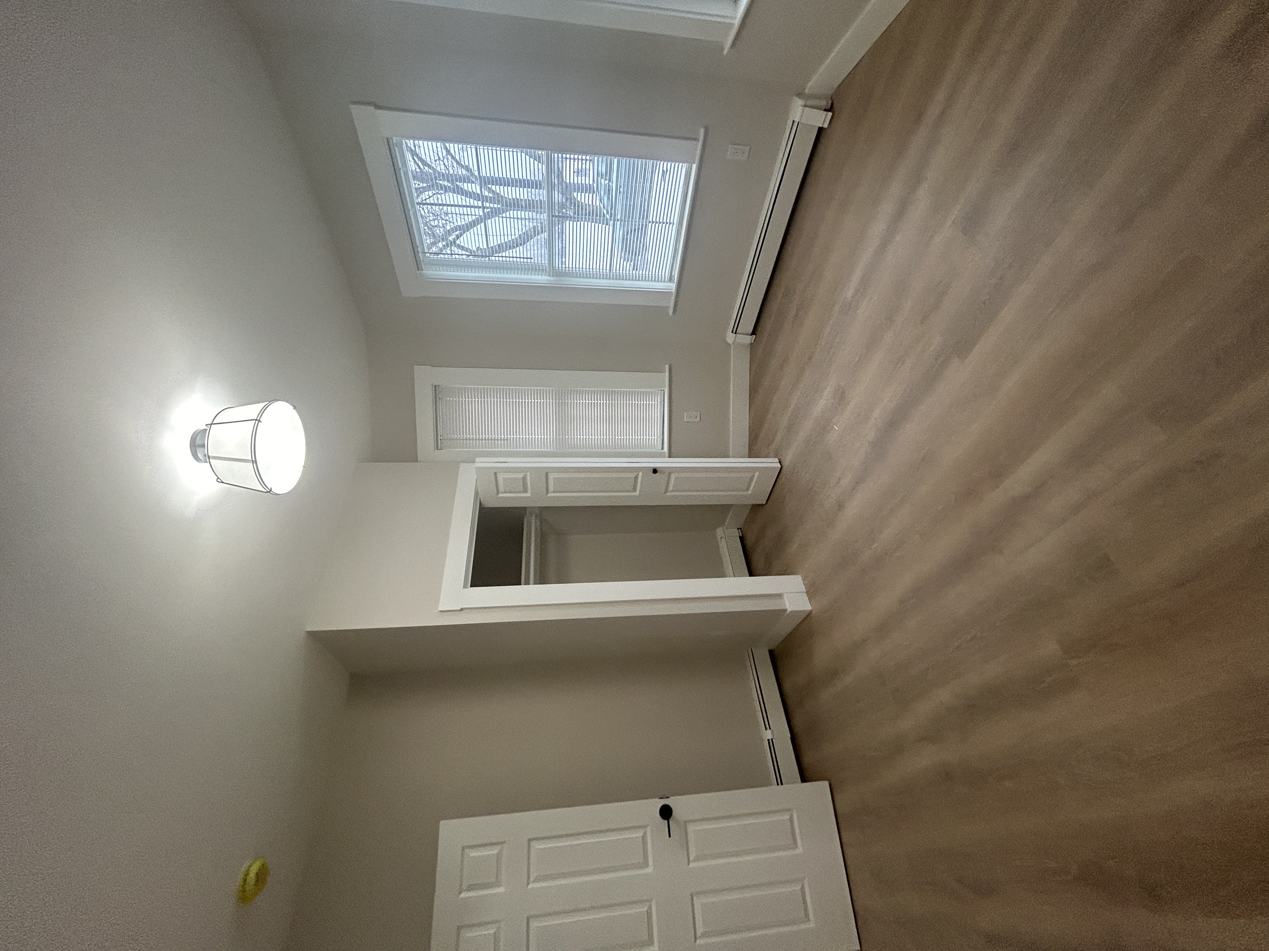 3 bed, 1 bath apartment for rent at 17 M St Unit 1, South Boston — photo 5 of 14