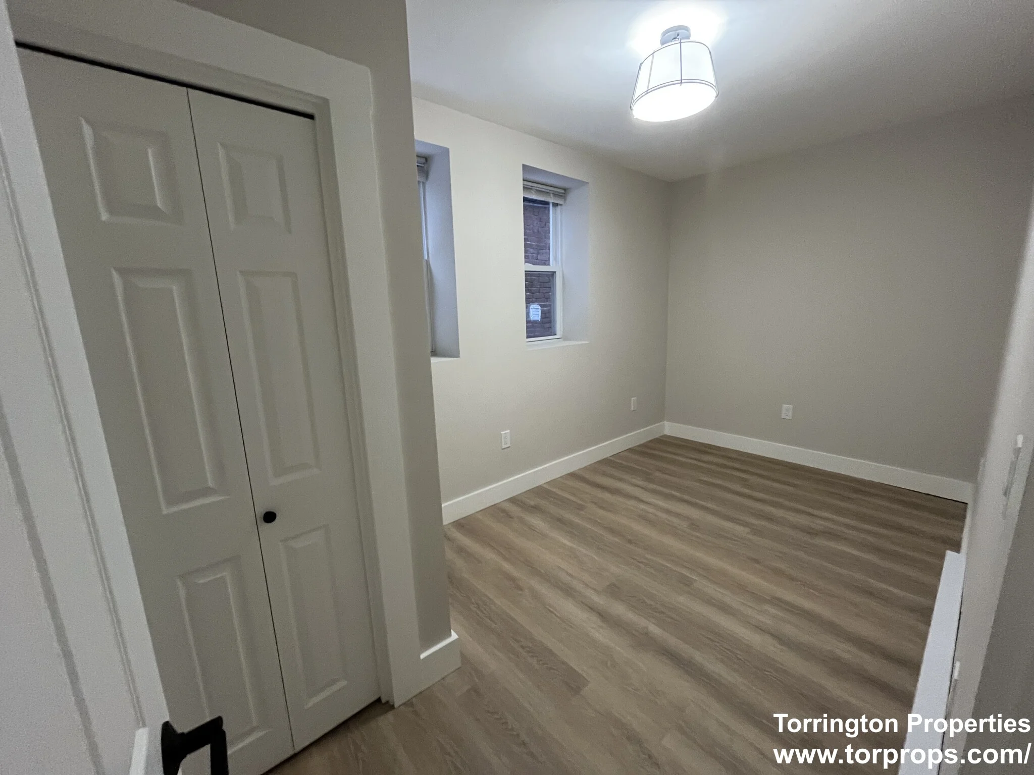 3 bed, 1 bath apartment for rent at 17 M St Unit B, South Boston — photo 15 of 26