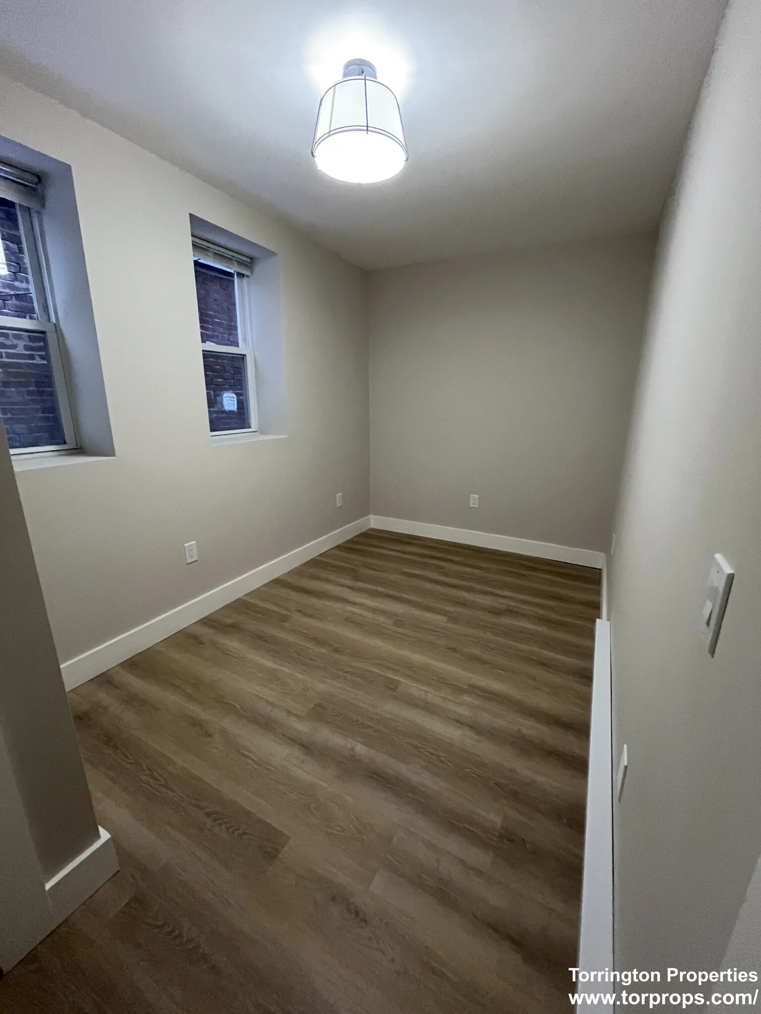 3 bed, 1 bath apartment for rent at 17 M St Unit B, South Boston — photo 16 of 26