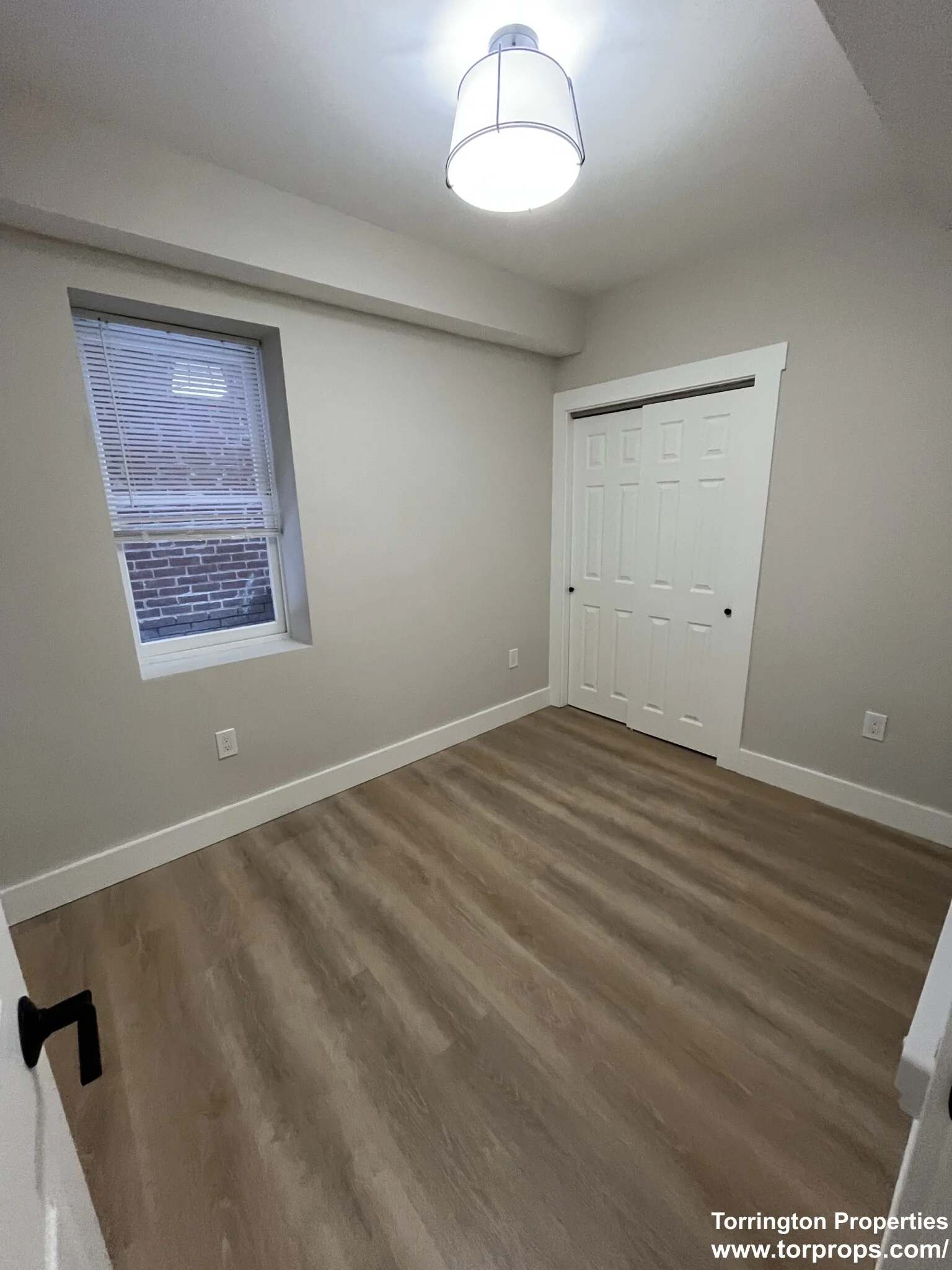 3 bed, 1 bath apartment for rent at 17 M St Unit B, South Boston — photo 21 of 26