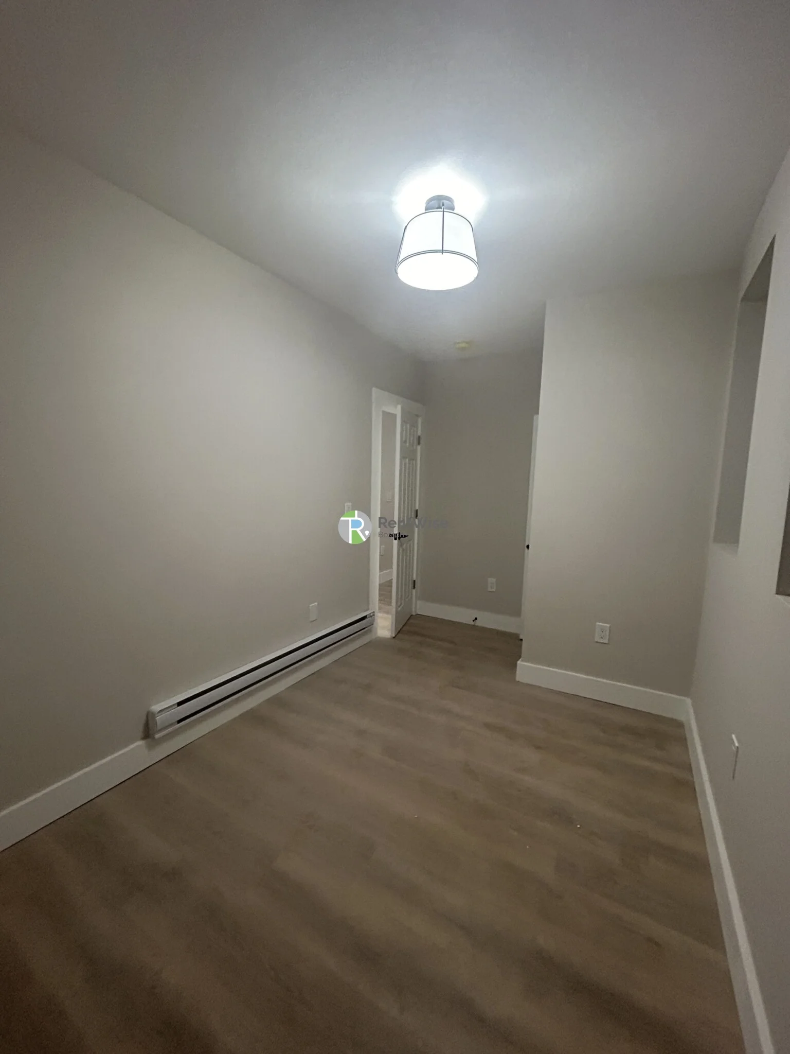 3 bed, 1 bath apartment for rent at 17 M St Unit B, South Boston — photo 6 of 26