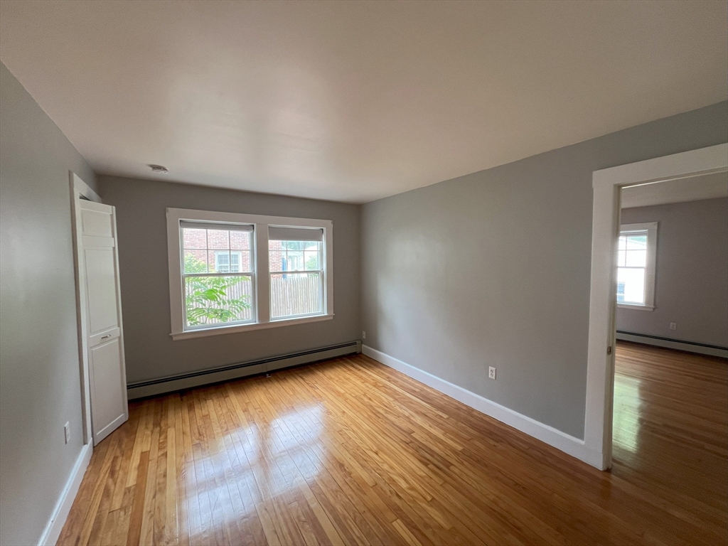 3 bed, 2 bath apartment for rent at 17 Maple St Unit 1, Auburndale — photo 11 of 18