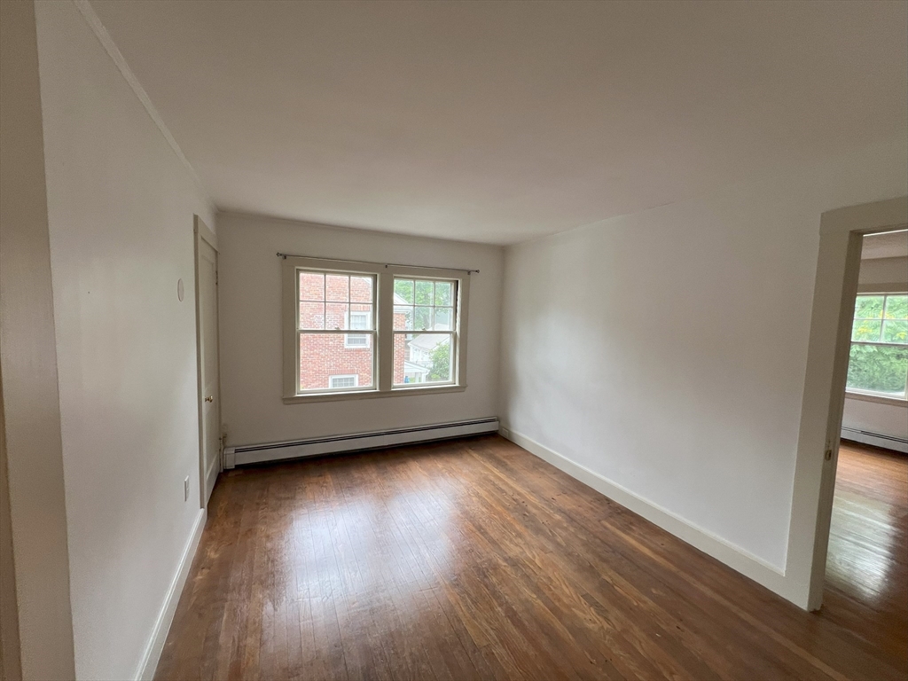 3 bed, 2 bath apartment for rent at 17 Maple St Unit 17, Auburndale — photo 10 of 22