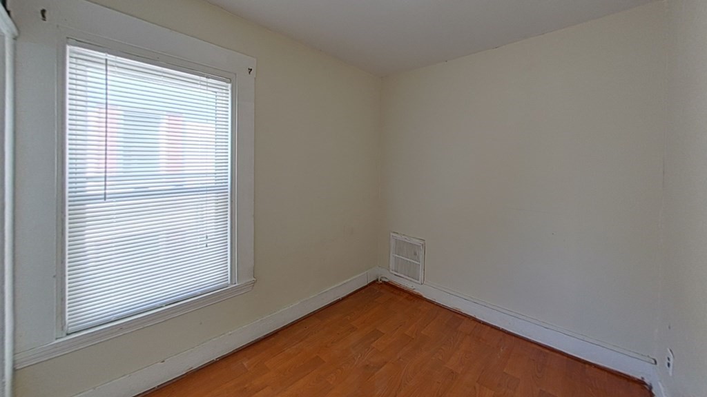 3 bed, 1 bath apartment for rent at 17 Marcella St Unit 2, Roxbury — photo 15 of 17