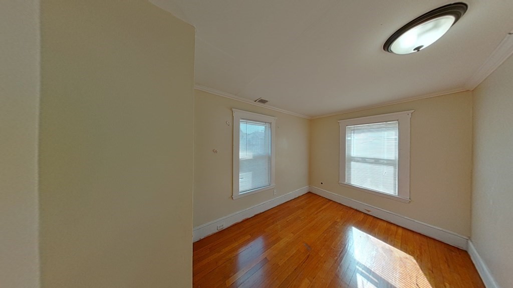 3 bed, 1 bath apartment for rent at 17 Marcella St Unit 2, Roxbury — photo 10 of 17