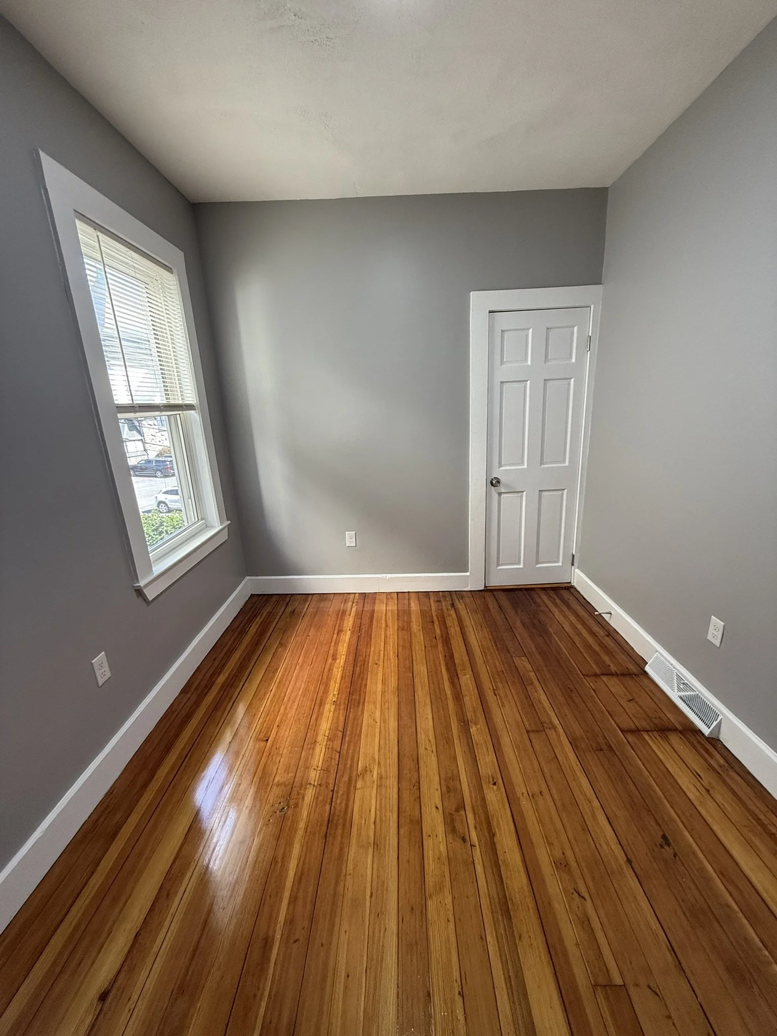 3 bed, 1 bath apartment for rent at 17 Marcy Rd Unit 2, Mattapan — photo 20 of 24