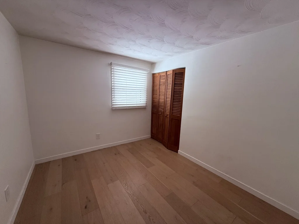 4 bed, 2 bath apartment for rent at 17 Margaret Rd, Stoneham — photo 7 of 9