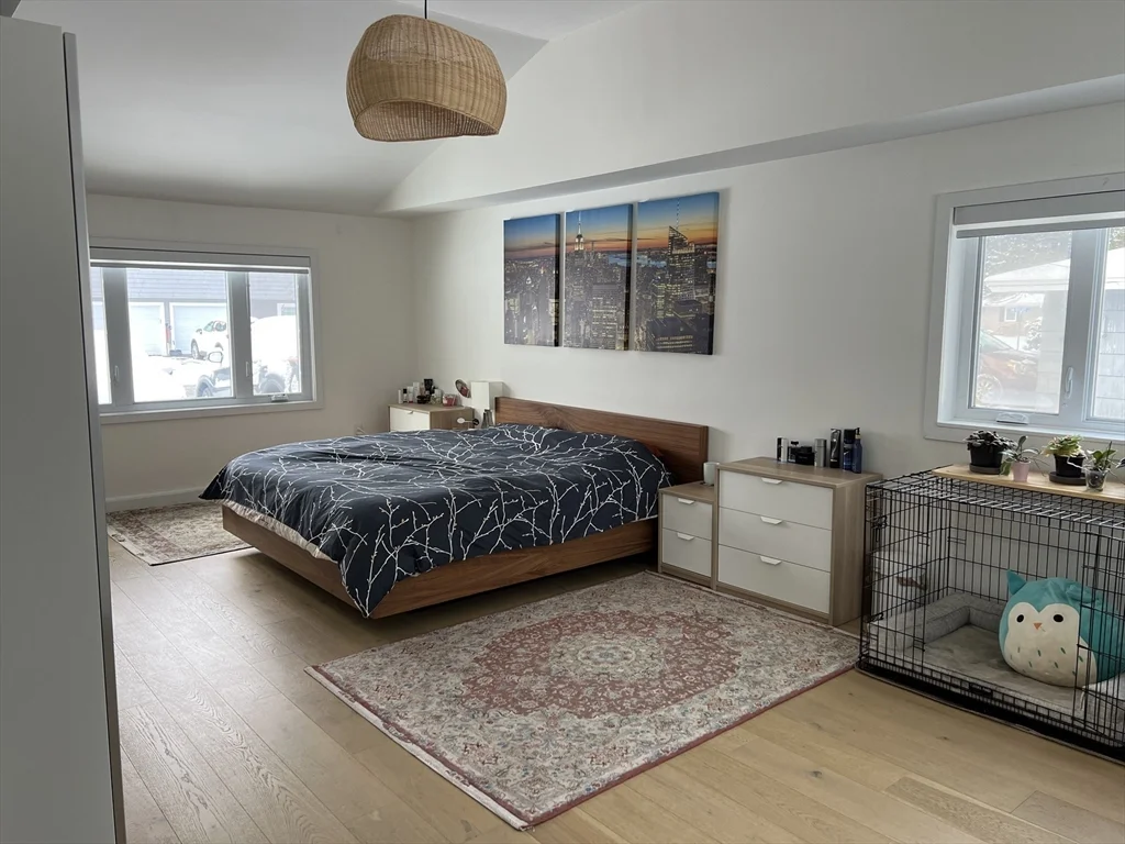 4 bed, 2 bath apartment for rent at 17 Margaret Rd, Stoneham — photo 5 of 9