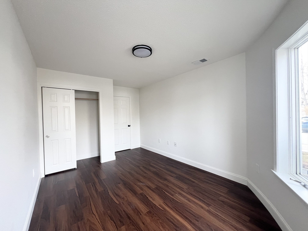 2 bed, 2 bath apartment for rent at 17 Margin St Unit 13, Lynn — photo 15 of 20