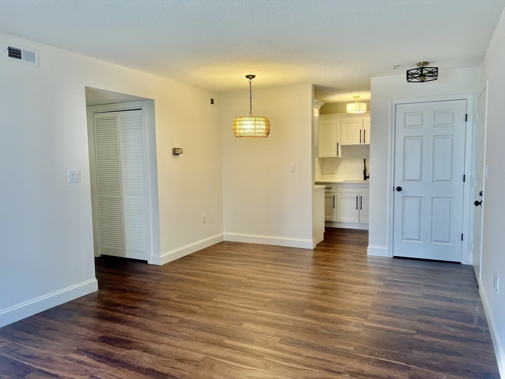 2 bed, 2 bath apartment for rent at 17 Margin St Unit 13, Lynn — photo 4 of 20