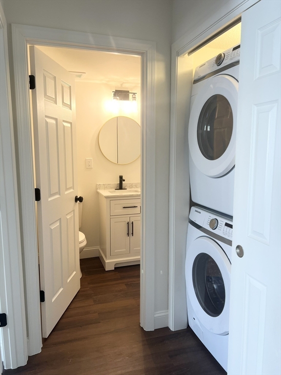 2 bed, 2 bath apartment for rent at 17 Margin St Unit 13, Lynn — photo 9 of 20