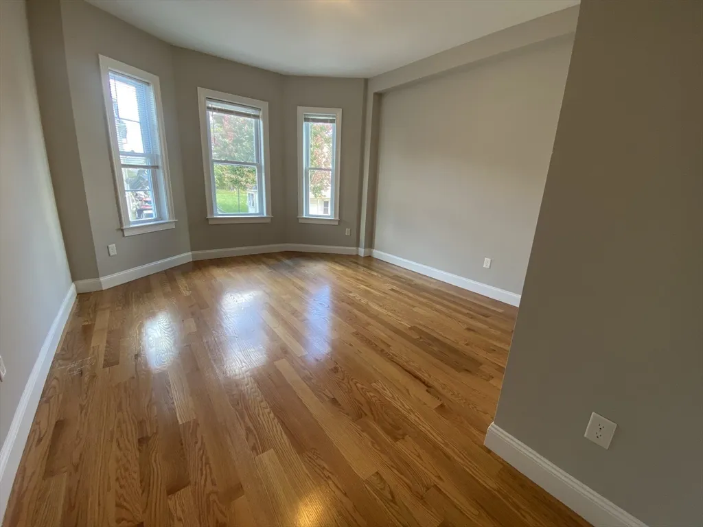 3 bed, 2 bath apartment for rent at 17 Maywood St Unit 3, Roxbury — photo 14 of 18
