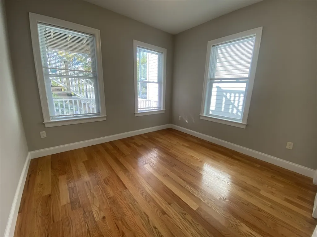 3 bed, 2 bath apartment for rent at 17 Maywood St Unit 3, Roxbury — photo 11 of 18