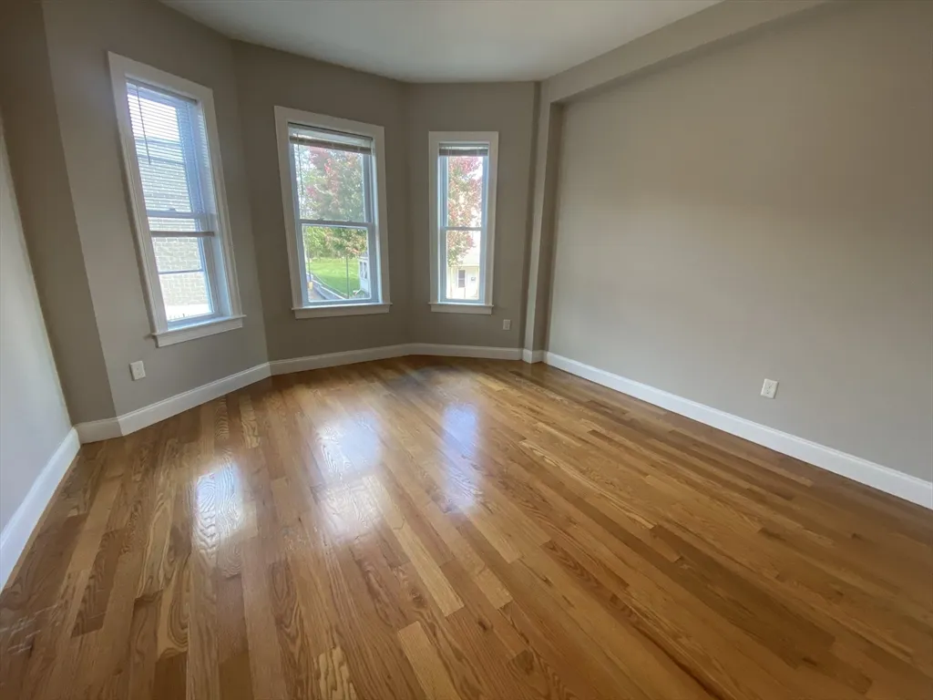 3 bed, 2 bath apartment for rent at 17 Maywood St Unit 3, Roxbury — photo 13 of 18