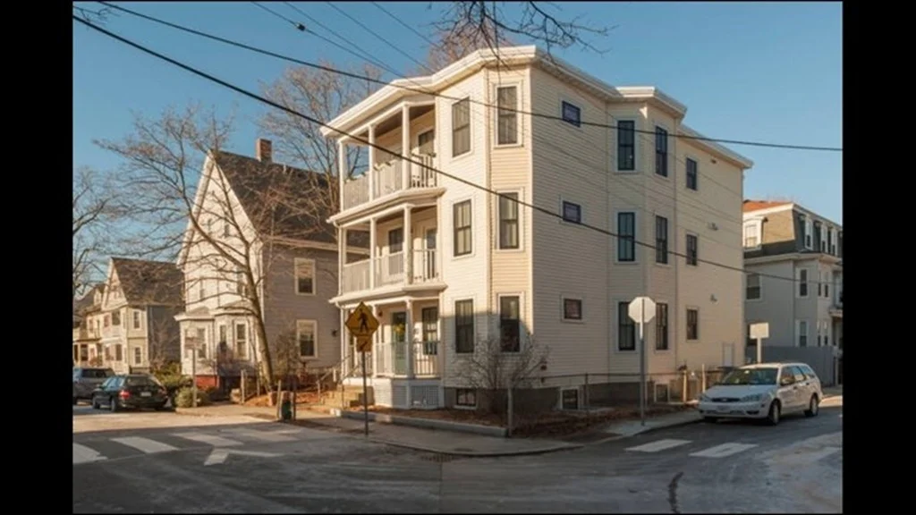 4 bed, 3.5 bath apartment for rent at 17 Meacham Rd Unit 1, North Cambridge — photo 10 of 10