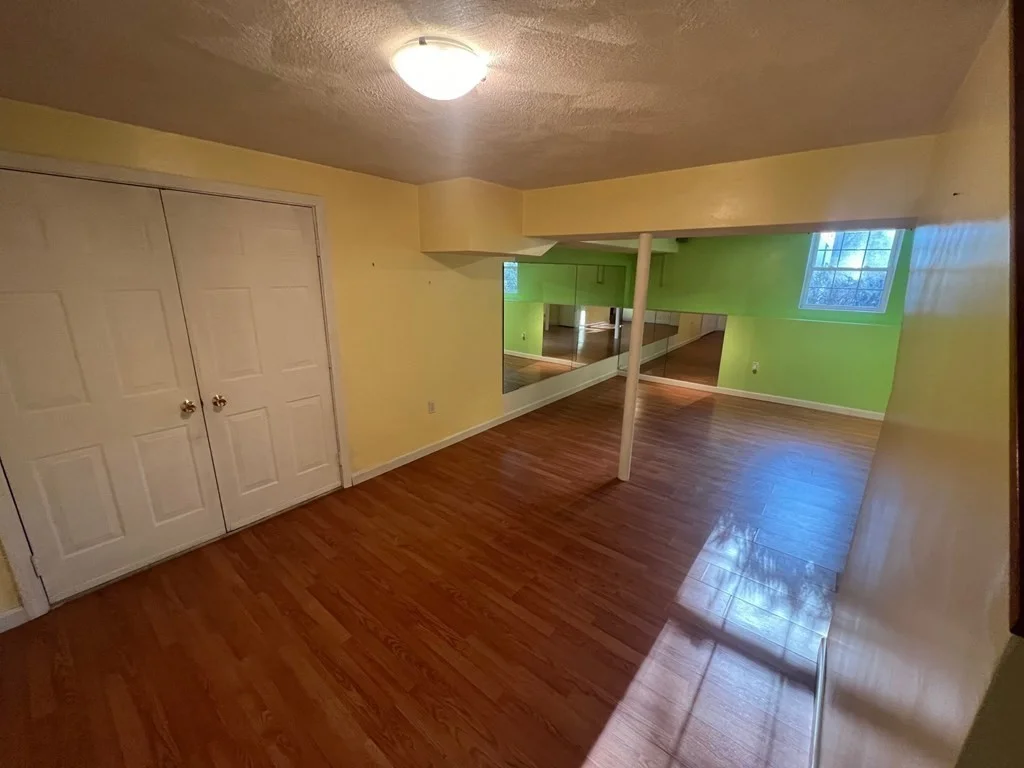 3 bed, 2 bath apartment for rent at 17 Millers Farm Rd, Billerica — photo 17 of 23