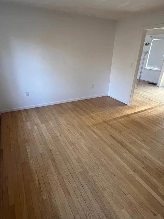 3 bed, 2 bath apartment for rent at 17 Millers Farm Rd, Billerica — photo 7 of 23