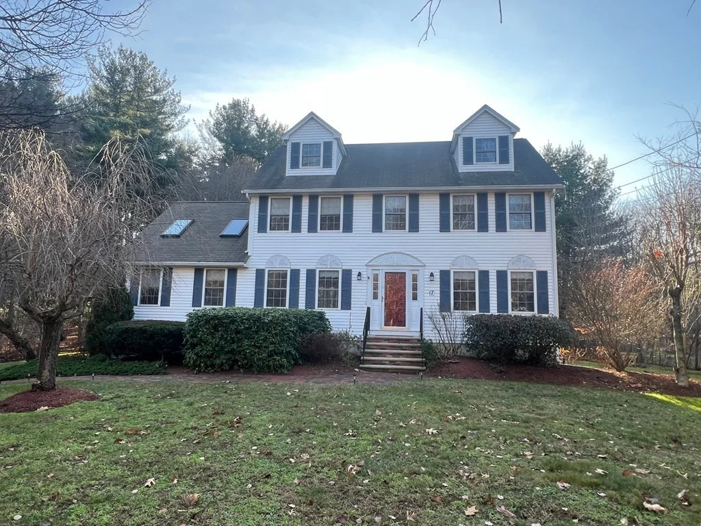 3 bed, 2 bath apartment for rent at 17 Millers Farm Rd, Billerica — photo 1 of 23