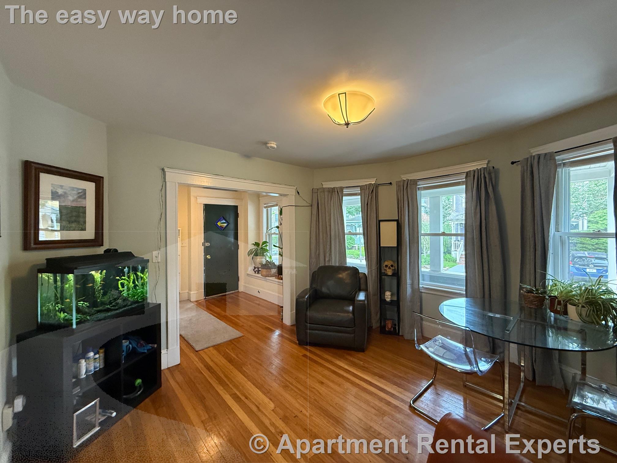 2 bed, 1 bath apartment for rent at 17 Milton St Unit 1, Davis Square — photo 3 of 16