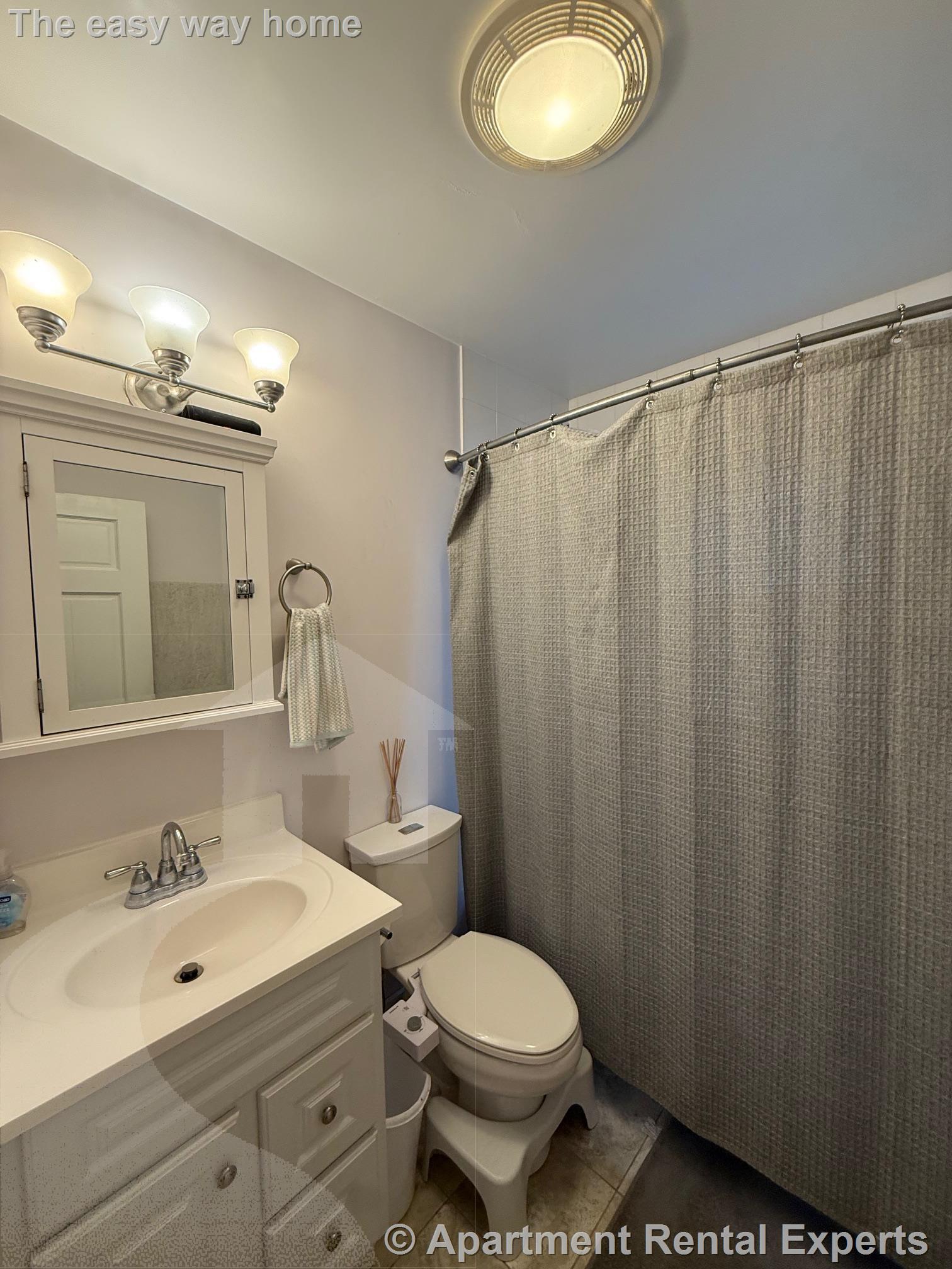 2 bed, 1 bath apartment for rent at 17 Milton St Unit 1, Davis Square — photo 8 of 16