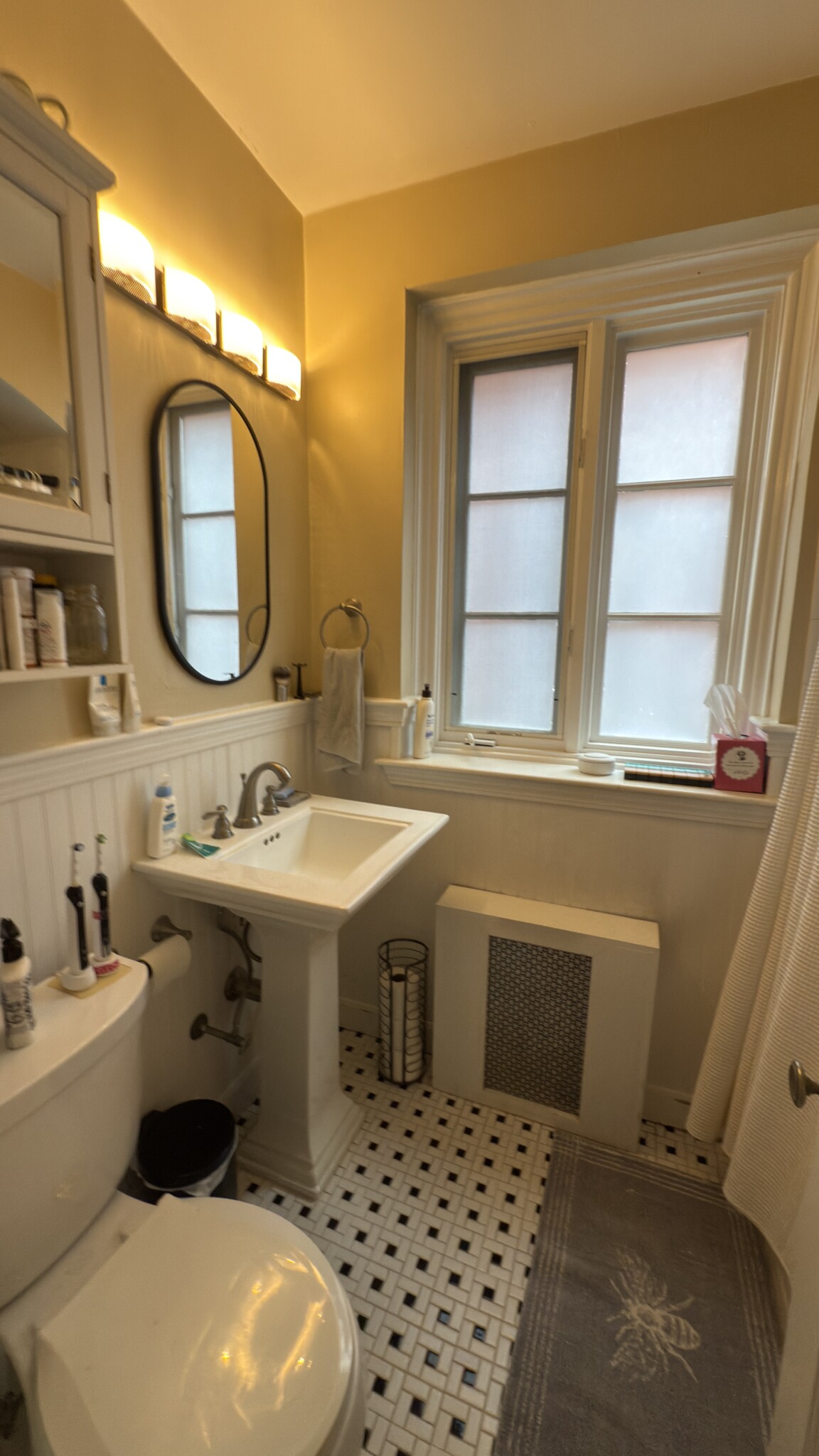 2 bed, 1 bath apartment for rent at 17 Monmouth Ct Unit 1, Longwood — photo 15 of 20
