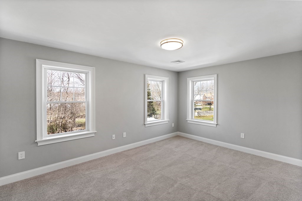 3 bed, 2 bath apartment for rent at 17 Monroe St Unit 17, Norwood — photo 27 of 36