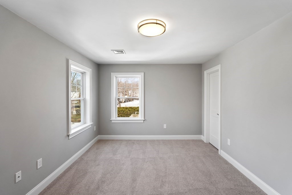3 bed, 2 bath apartment for rent at 17 Monroe St Unit 17, Norwood — photo 22 of 36