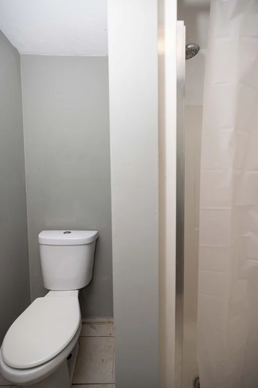 2 bed, 1 bath apartment for rent at 17 Montague St Unit B, Worcester — photo 7 of 9