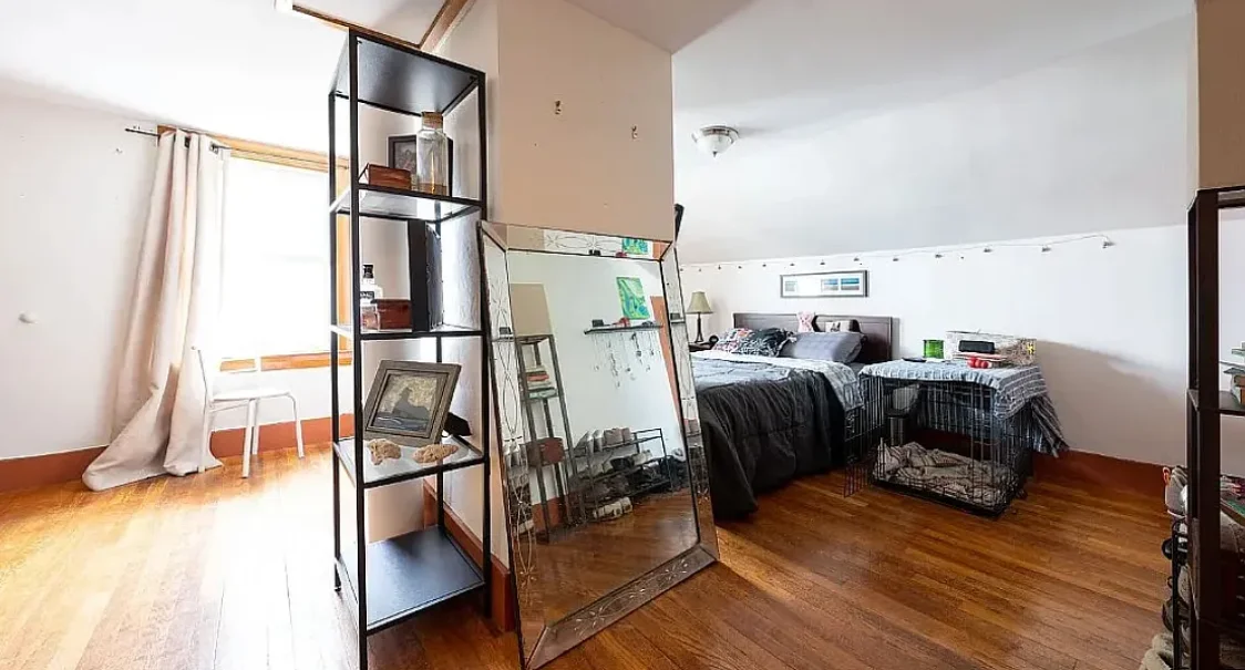 3 bed, 1 bath apartment for rent at 17 Montgomery St Unit 2, North Cambridge — photo 11 of 16