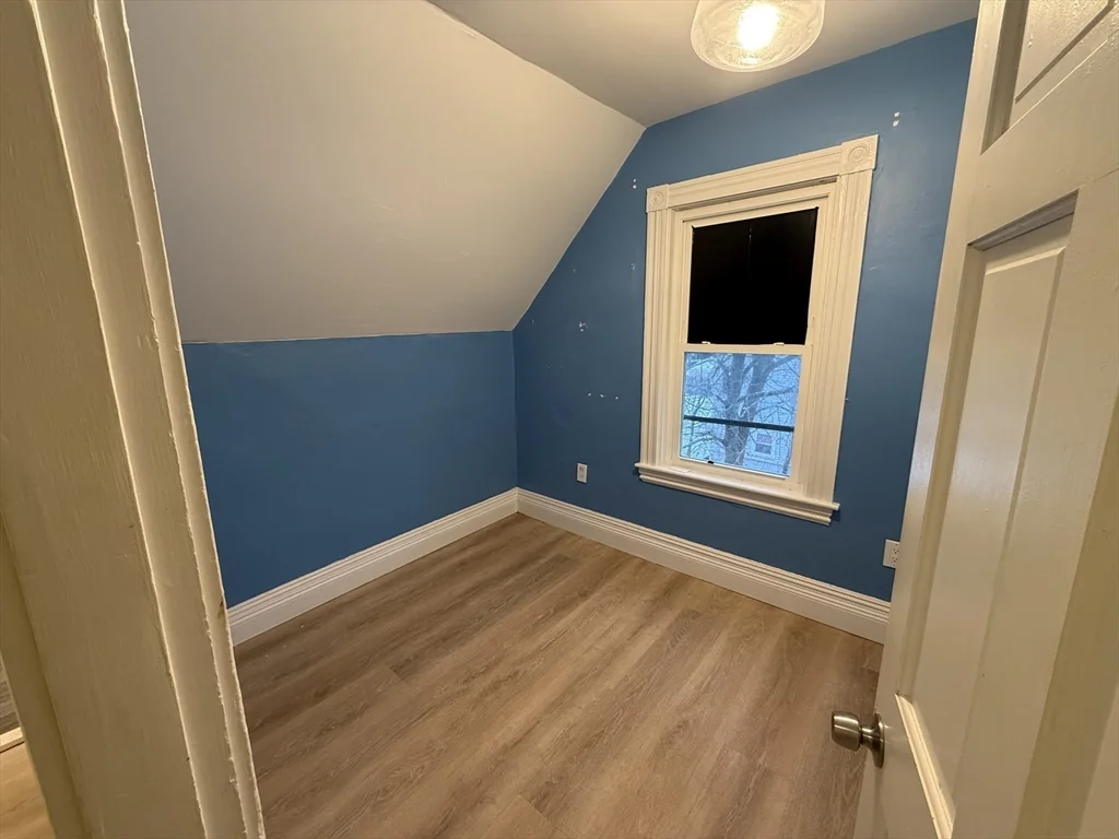 2 bed, 1 bath apartment for rent at 17 Moraine Pl Unit 17, Brockton — photo 11 of 15