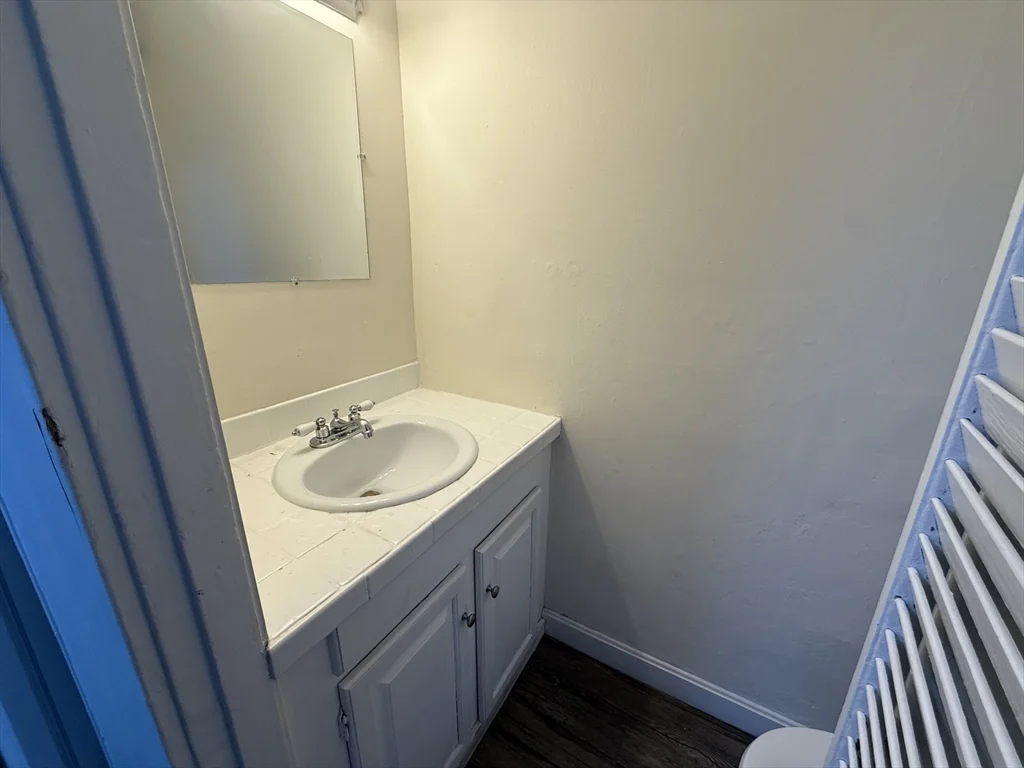 2 bed, 1 bath apartment for rent at 17 Moraine Pl Unit 17, Brockton — photo 6 of 15