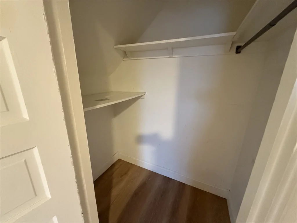 2 bed, 1 bath apartment for rent at 17 Moraine Pl Unit 17, Brockton — photo 9 of 15