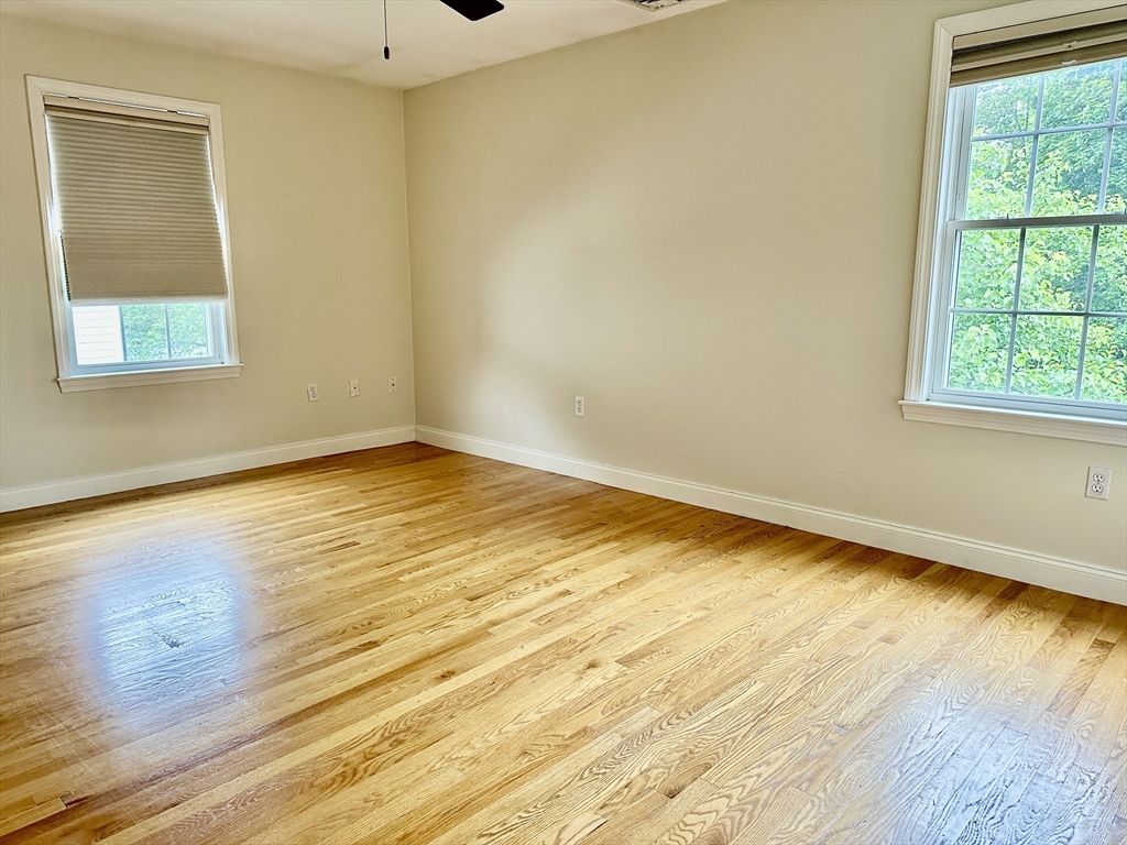 3 bed, 2 bath apartment for rent at 17 Myrtle St Unit 17, Watertown — photo 7 of 11