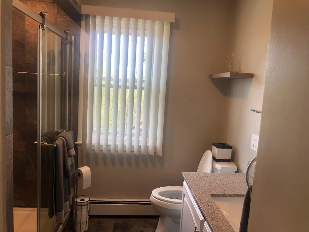 2 bed, 1 bath apartment for rent at 17 Needham St Unit 2, Johnston — photo 19 of 21