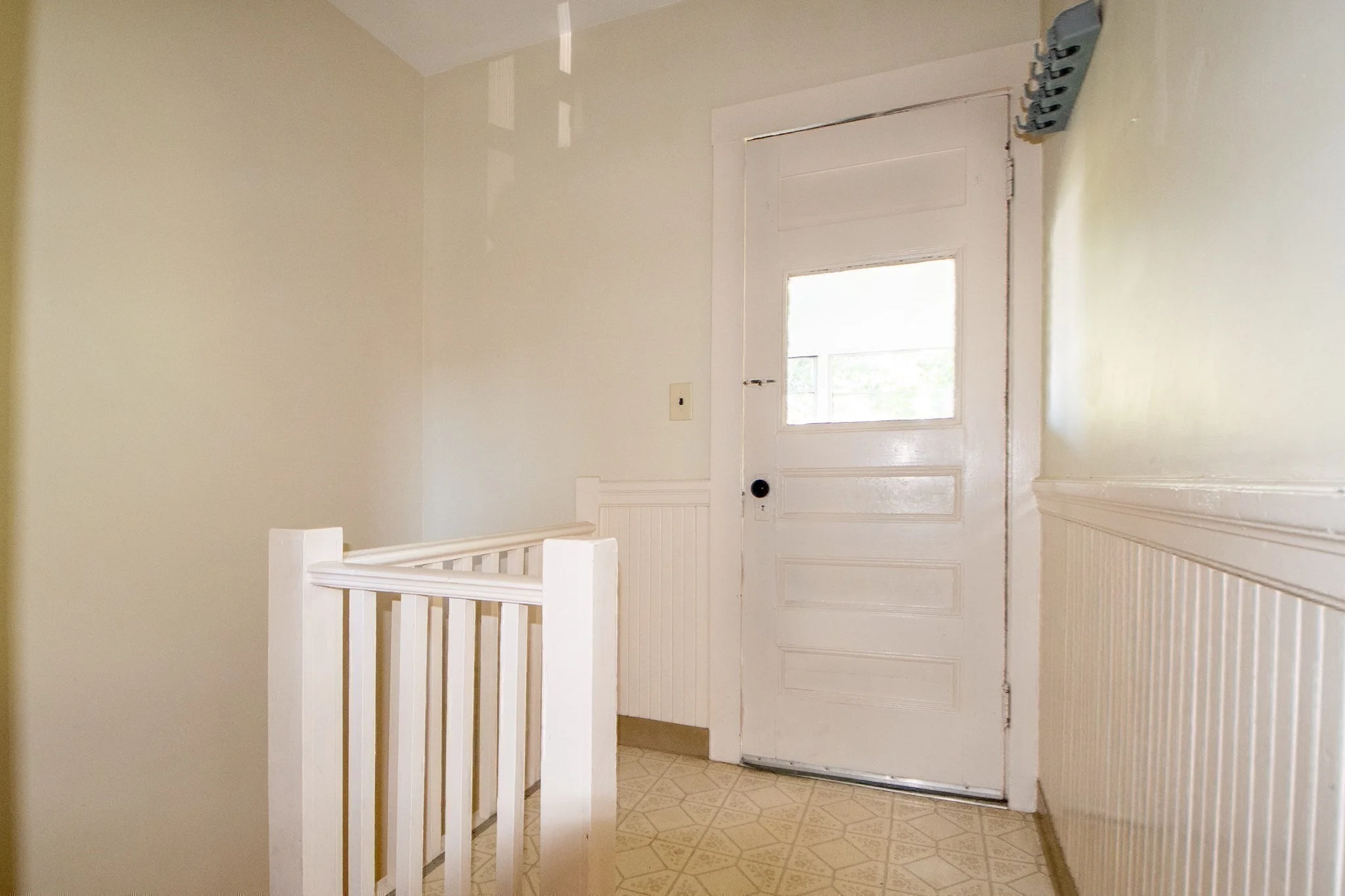 3 bed, 1 bath apartment for rent at 17 Oakland Unit 17, Watertown — photo 21 of 27