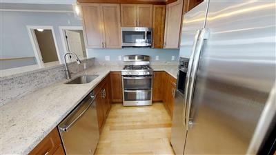 6 bed, 2 bath apartment for rent at 17 Orchard St Unit 1, North Cambridge — photo 1 of 16