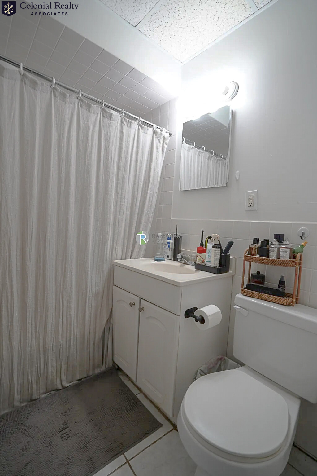 Studio bed, 1 bath apartment for rent at 17 Orkney Rd Unit D, Brighton — photo 4 of 6