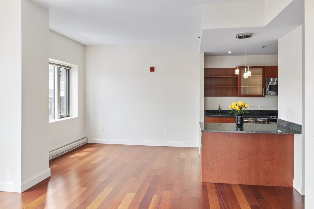 2 bed, 2 bath apartment for rent at 17 Otis St Unit 502, East Cambridge — photo 7 of 27