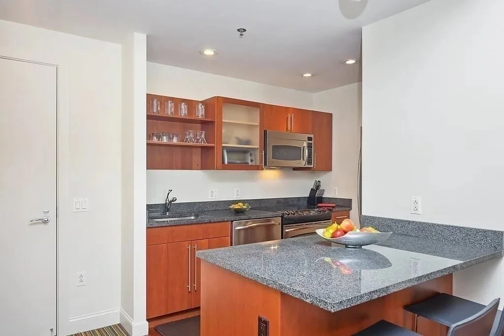 2 bed, 2 bath apartment for rent at 17 Otis St Unit 503, East Cambridge — photo 3 of 13