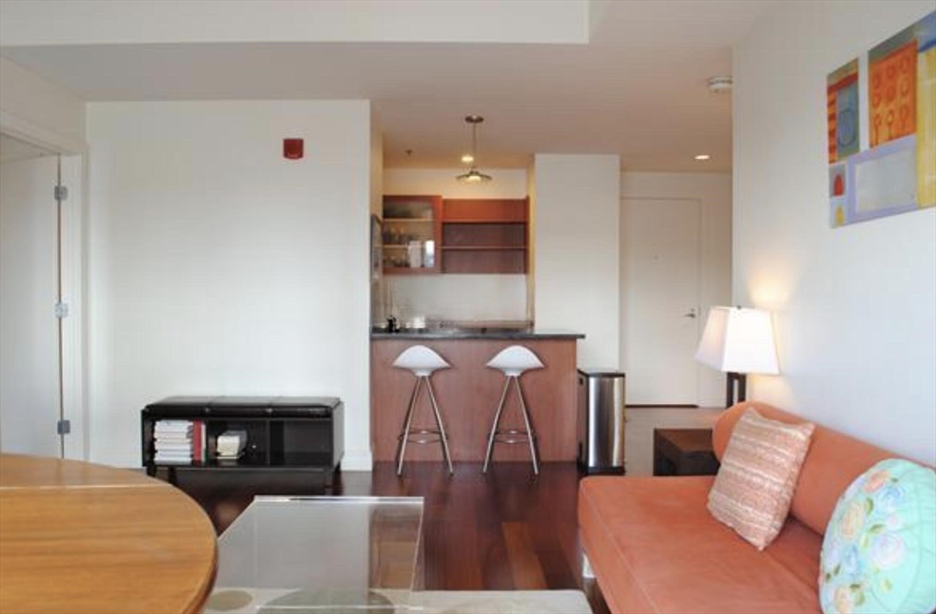 2 bed, 2 bath apartment for rent at 17 Otis St Unit 601, East Cambridge — photo 4 of 13