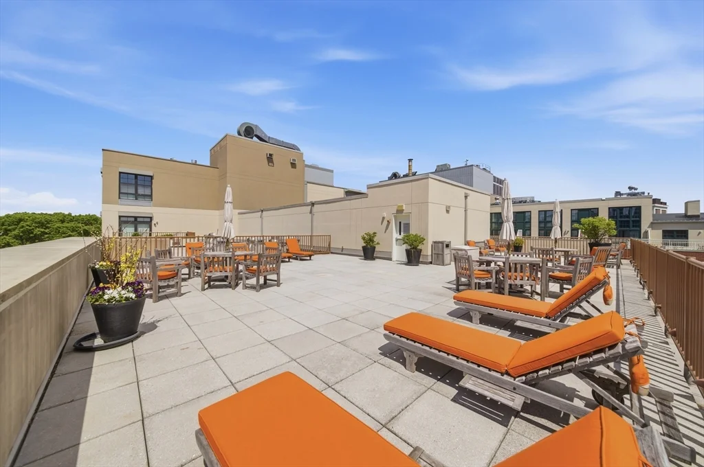 2 bed, 2 bath apartment for rent at 17 Otis St Unit 701, East Cambridge — photo 15 of 21