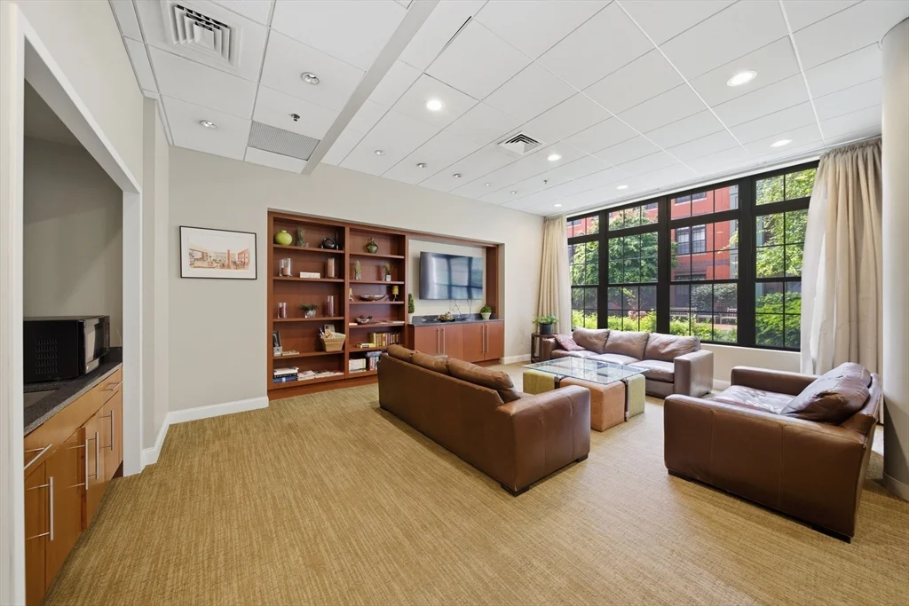 2 bed, 2 bath apartment for rent at 17 Otis St Unit 701, East Cambridge — photo 11 of 21