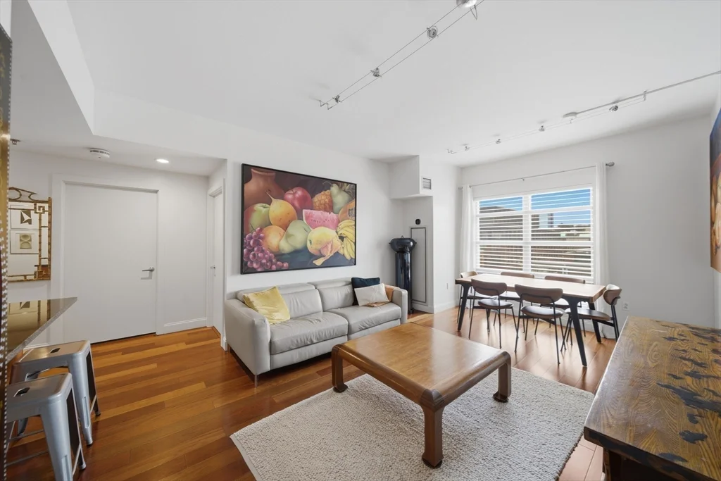 2 bed, 2 bath apartment for rent at 17 Otis St Unit 701, East Cambridge — photo 3 of 21