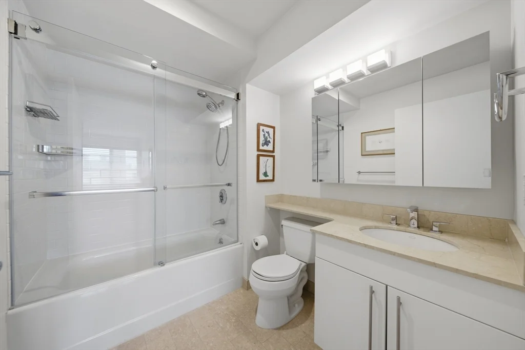 2 bed, 2 bath apartment for rent at 17 Otis St Unit 701, East Cambridge — photo 5 of 21