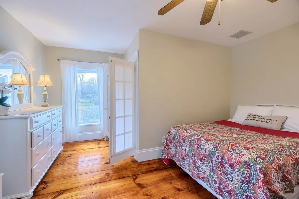 1 bed, 3 bath apartment for rent at 17 Park St Unit 1, Pepperell — photo 5 of 7