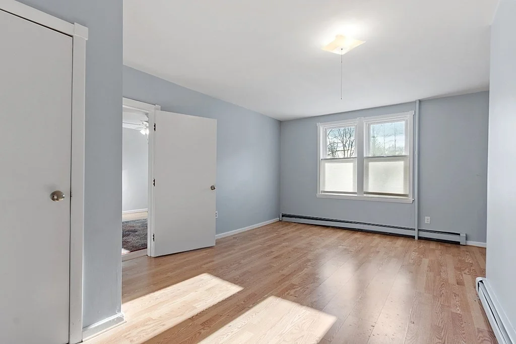 1 bed, 1 bath apartment for rent at 17 Park St Unit 1R, Pepperell — photo 11 of 13