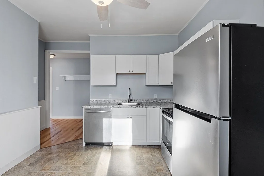 1 bed, 1 bath apartment for rent at 17 Park St Unit 1R, Pepperell — photo 4 of 13