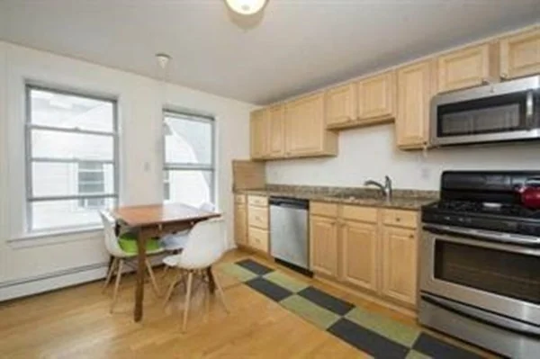 2 bed, 1 bath apartment for rent at 17 Pearson Ave Unit 3, Davis Square — photo 4 of 8