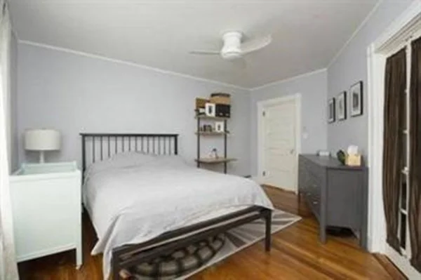 2 bed, 1 bath apartment for rent at 17 Pearson Ave Unit 3, Davis Square — photo 5 of 8